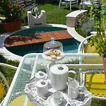 Il Cerchio D Acqua 3* 奥里亚