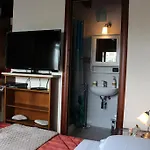 Il Cerchio D Acqua 招待所 3*